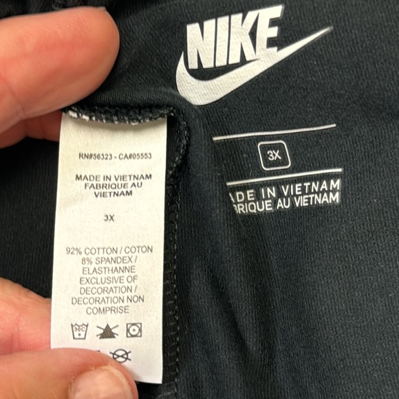 Plus size Nike pants set - Picture 10 of 11